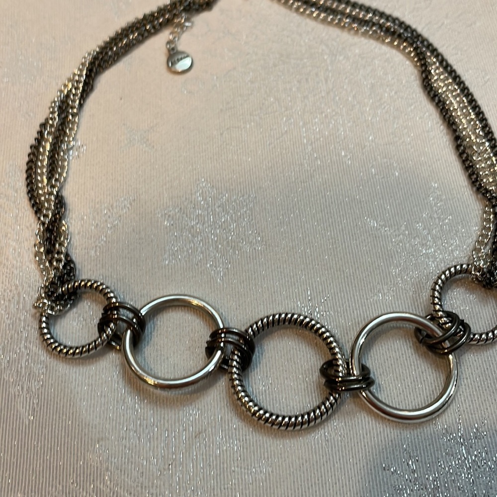 Necklace - Picture 2 of 3